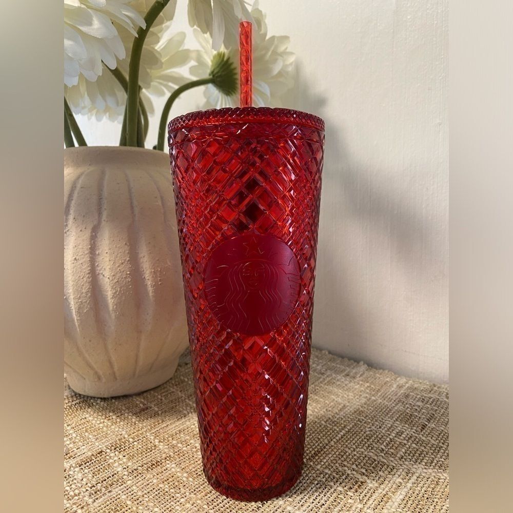 NEW STARBUCKS HOLIDAY JEWELED RED TUMBLER COLD CUP‎
